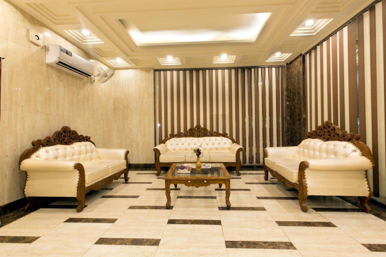 Hotel Viva Palace By Opo Nueva Delhi Exterior foto